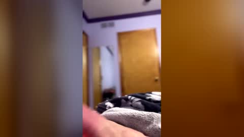 Snapshot of juliog31313 chatting on 03-15-26, 11:38 Bender ova online show from 03-15-26, 11:38