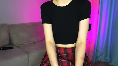 Snapshot of jullbollar chatting on 11-07-25, 03:34 NaOmi online show from 11-07-25, 03:34