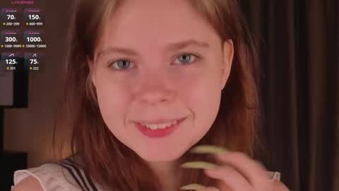 Julie online show from 09-29-25, 03:39