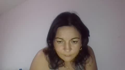 Caitlyn online show from 10-14-25, 07:47