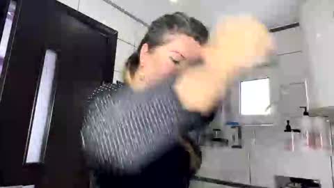 Jully Rosse online show from 01-12-26, 11:15