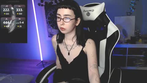 Baroness Von Cringe online show from 02-11-25, 06:44