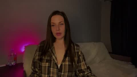 Snapshot of julsscom chatting on 11-07-25, 10:54 julsscom online show from 11-07-25, 10:54