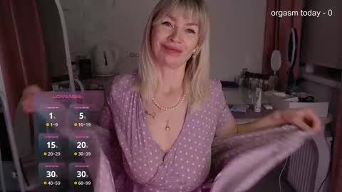 Julia online show from 12-09-24, 05:18