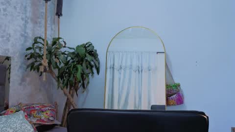 july_quinzel online show from 04-12-26, 02:49