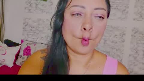 juliana online show from 06-26-26, 10:58
