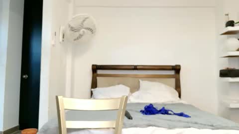 jessica online show from 04-18-26, 07:51