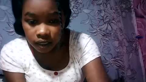 Snapshot of juna487701 chatting on 07-04-26, 09:15 Maryah online show from 07-04-26, 09:15