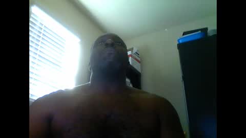 Snapshot of junbug8812 chatting on 11-04-25, 01:32 junbug8812 online show from 11-04-25, 01:32