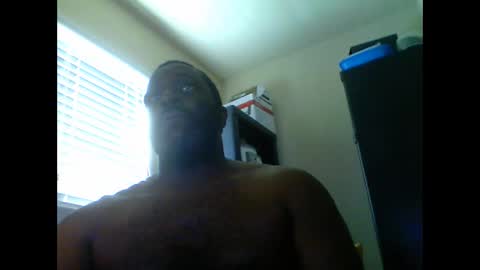 Snapshot of junbug8812 chatting on 03-20-26, 03:39 junbug8812 online show from 03-20-26, 03:39