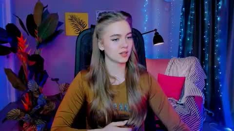 junewoods online show from 03-14-26, 09:26