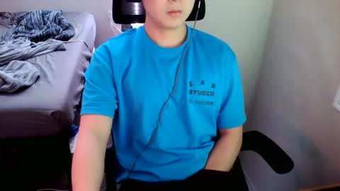 jung63455 online show from 02-22-26, 08:02