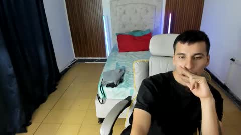 Junior Caicer online show from 01-09-26, 01:52