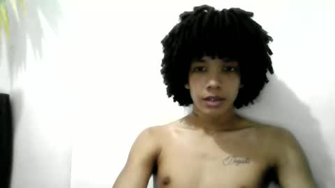 Snapshot of junior_thegoldenboy chatting on 05-20-26, 08:59 junior_thegoldenboy online show from 05-20-26, 08:59
