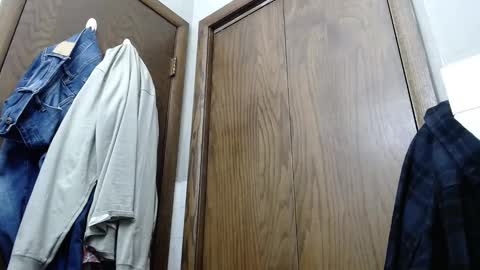 Snapshot of junk_yard_dog chatting on 01-19-25, 01:22 Dave online show from 01-19-25, 01:22