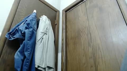 Dave online show from 11-27-25, 06:04