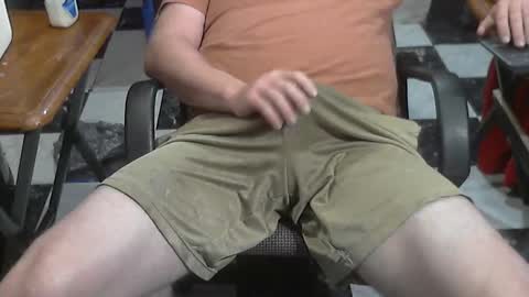 Snapshot of junkerdc1 chatting on 01-15-26, 02:49 junkerdc1 online show from 01-15-26, 02:49