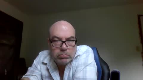 Snapshot of junkhp1 chatting on 05-28-26, 11:51 junkhp1 online show from 05-28-26, 11:51