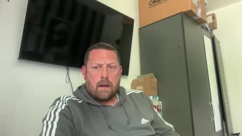 Junky online show from 04-05-26, 01:41