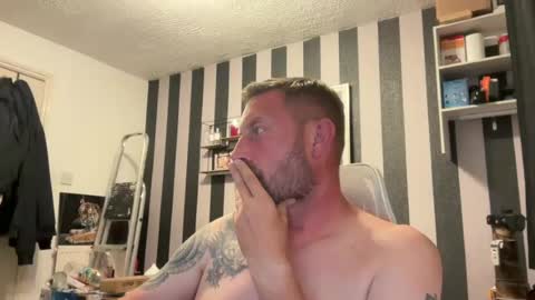 Snapshot of junky345 chatting on 07-18-26, 08:34 Junky online show from 07-18-26, 08:34