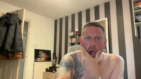 Snapshot of junky345 chatting on 07-28-26, 05:45 Junky online show from 07-28-26, 05:45