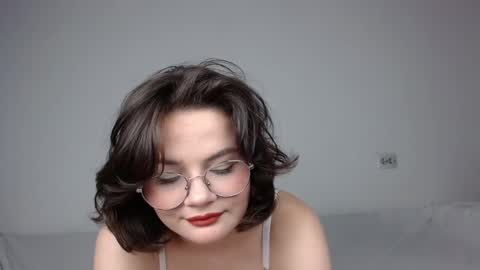 Snapshot of junnewers chatting on 02-03-25, 03:27 JunneWers online show from 02-03-25, 03:27