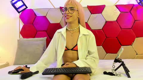 Snapshot of jupiter_asher chatting on 01-07-25, 06:27 Jupiter online show from 01-07-25, 06:27