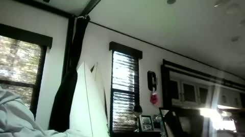 Snapshot of jussnobodybutme chatting on 06-16-26, 03:36 CamperGirl online show from 06-16-26, 03:36