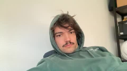 just_a_guy_with_a_big_cock online show from 10-10-25, 07:29