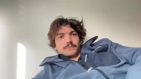 just_a_guy_with_a_big_cock online show from 11-03-25, 09:54