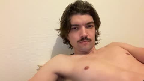 just_a_guy_with_a_big_cock online show from 02-17-26, 08:59