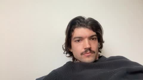 just_a_guy_with_a_big_cock online show from 03-13-26, 10:33