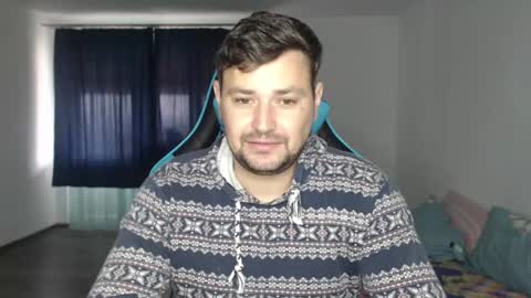Snapshot of just_a_nice_guy_27 chatting on 12-07-24, 11:18 Alex online show from 12-07-24, 11:18
