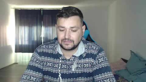 Snapshot of just_a_nice_guy_27 chatting on 12-16-24, 02:16 Alex online show from 12-16-24, 02:16