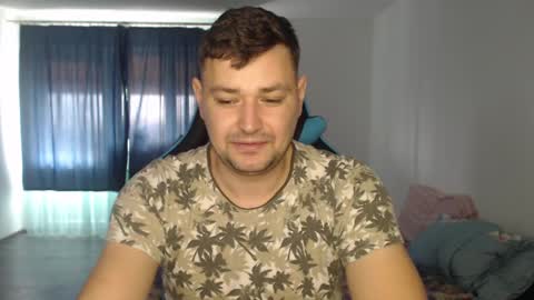 Snapshot of just_a_nice_guy_27 chatting on 12-20-24, 11:10 Alex online show from 12-20-24, 11:10