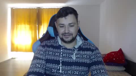 Snapshot of just_a_nice_guy_27 chatting on 12-31-24, 11:20 Alex online show from 12-31-24, 11:20