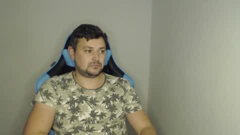 Snapshot of just_a_nice_guy_27 chatting on 02-09-25, 07:09 Alex online show from 02-09-25, 07:09