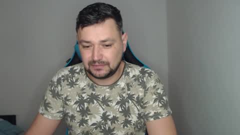 Snapshot of just_a_nice_guy_27 chatting on 02-15-25, 11:17 Alex online show from 02-15-25, 11:17
