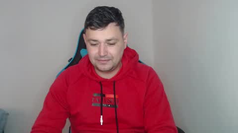 Snapshot of just_a_nice_guy_27 chatting on 02-17-25, 11:23 Alex online show from 02-17-25, 11:23