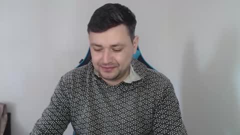 Snapshot of just_a_nice_guy_27 chatting on 03-06-25, 11:36 Alex online show from 03-06-25, 11:36