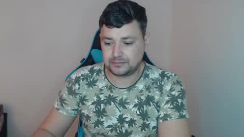 Snapshot of just_a_nice_guy_27 chatting on 03-08-25, 11:16 Alex online show from 03-08-25, 11:16