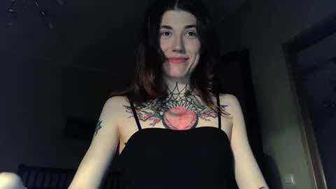 Snapshot of just_curly_ginger chatting on 04-21-26, 11:18 Ginger Curly online show from 04-21-26, 11:18