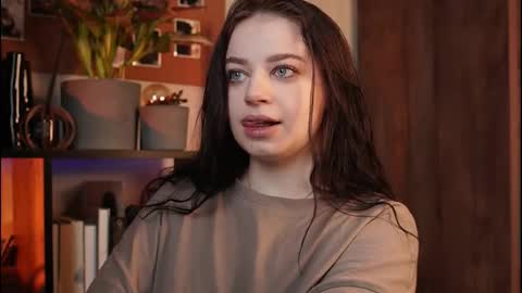 just_dakota_ online show from 02-17-26, 10:23