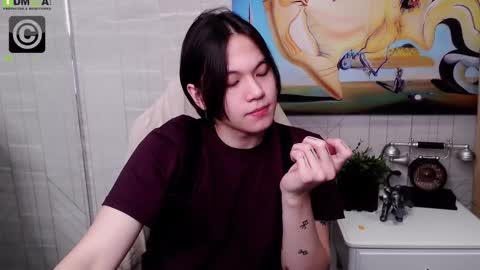 just_gay_ online show from 01-31-25, 10:31