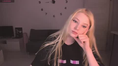 JESSY online show from 06-25-26, 07:51