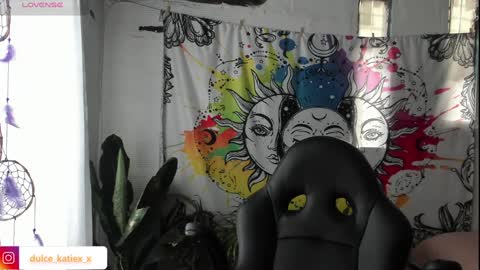 Snapshot of just_katiex chatting on 01-21-25, 07:28 Sofia online show from 01-21-25, 07:28