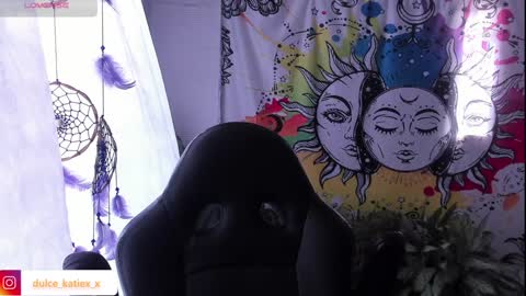 Snapshot of just_katiex chatting on 01-23-25, 06:45 Sofia online show from 01-23-25, 06:45