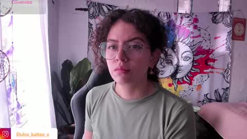 Snapshot of just_katiex chatting on 02-10-25, 01:22 Sofia online show from 02-10-25, 01:22