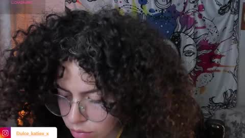 Snapshot of just_katiex chatting on 02-19-25, 12:14 Sofia online show from 02-19-25, 12:14