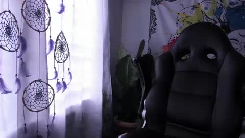 Snapshot of just_katiex chatting on 02-20-25, 07:19 Sofia online show from 02-20-25, 07:19